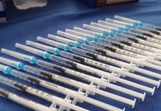 Областта е в жълтата COVID зонаПовишаване на интереса към ваксинация