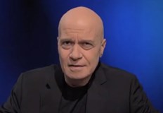 Слави Трифонов отговори на нападките на Демократична България с пост