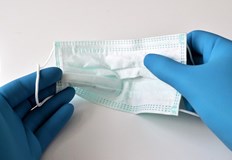 Връщат маските в болниците и социалните заведения Решението влиза в сила