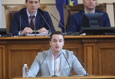 БСП за България няма да разговаря с ГЕРБ СДС ДПС и