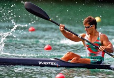 Освобождаването на треньорките Ева Пашева и Маринела Цонева от Спортен