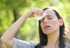 Най застрашени от слънчев удар са възрастните над 60 години и