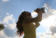 Ще раздават минерална вода пред Съдебната палатаВъв връзка с обявения