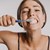 Мит ли е ползата от миенето на зъбите със сол?
