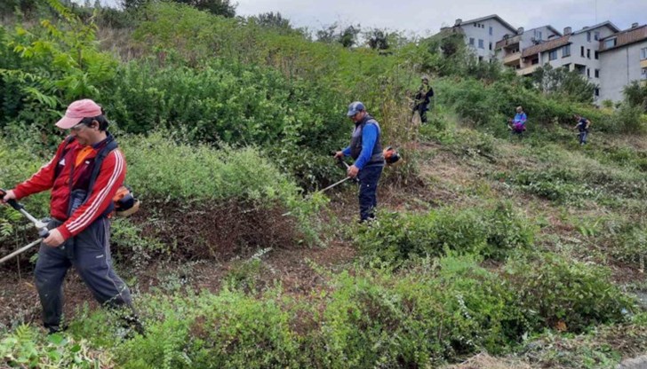 Сред местата, на които ще се извършват дейности са, пътен възел "Сарайски мост", прилежащите площи на бул. "Христо Ботев", улиците "Плиска" и "Доростол"