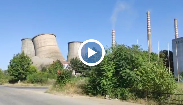 Днес разрушиха една от кулите, които не се използват