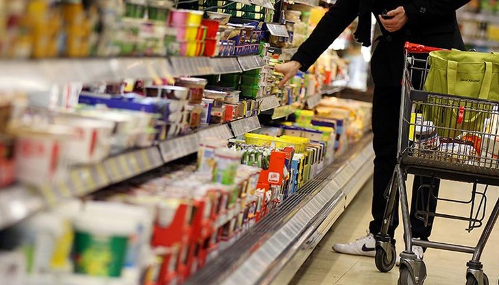 Високите цени на храните и услугите ще поддържат относително висока обща инфлация