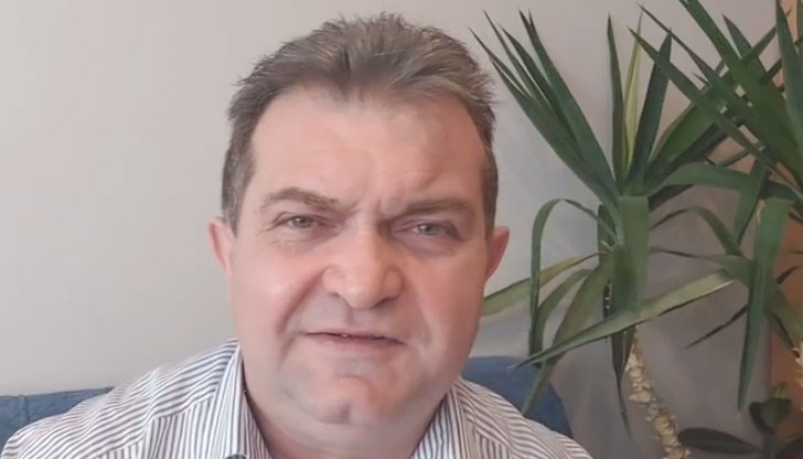 Орда гнусни гъзолизци в България са готови на всичко, за да ги почеше господаря в Кремъл зад ухото