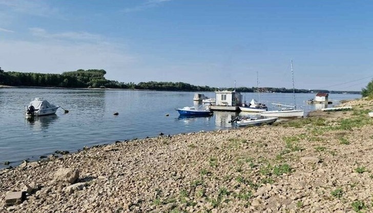 Понижаването на нивото на реката ще продължи и в следващите дни Понижаването на нивото на реката ще продължи и в следващите дни
