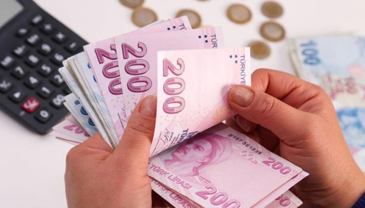 Увеличиха с 30 процента минималната работна заплата в Турция