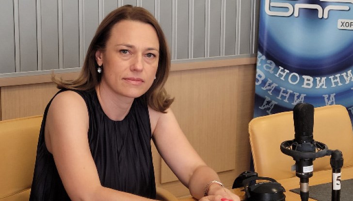 По думите ѝ, ако няма възможност за съставяне на кабинет, мандатът трябва да бъде върнат