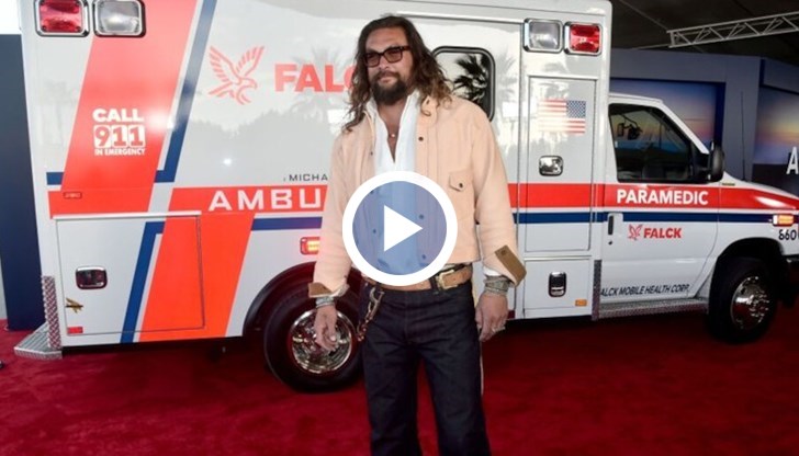 Мотоциклетист се е забил челно в колата на звездата от „Аквамен“