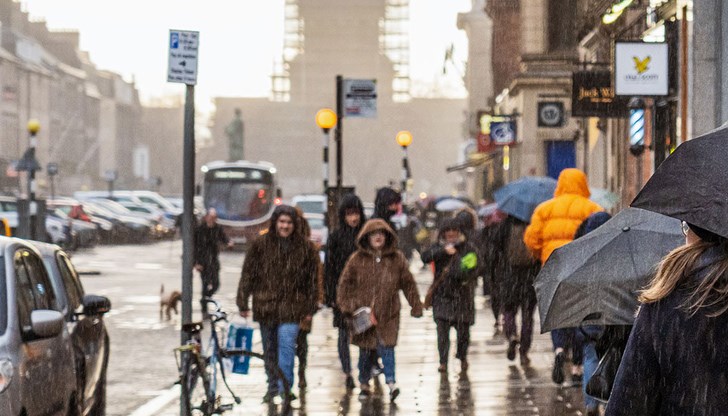 Световната икономика сблъсква с все по-мрачни и несигурни перспективи Световната икономика сблъсква с все по-мрачни и несигурни перспективи