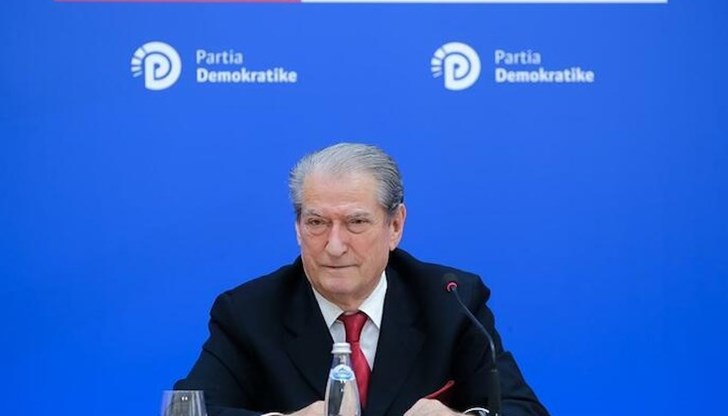 Обединеното кралство наложи забрана на бившия албански президент Сали Бериша да влиза в страната Обединеното кралство наложи забрана на бившия албански президент Сали Бериша да влиза в страната