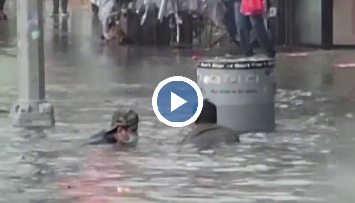 Обилен дъжд връхлетя северен Манхатън във вторник