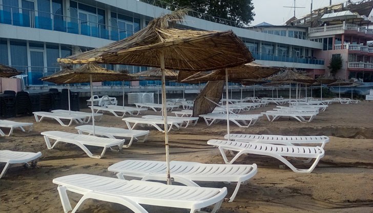 Във втория етап отпада ограничението училищата да изпращат на почивка до 7% от своите ученици Във втория етап отпада ограничението училищата да изпращат на почивка до 7% от своите ученици