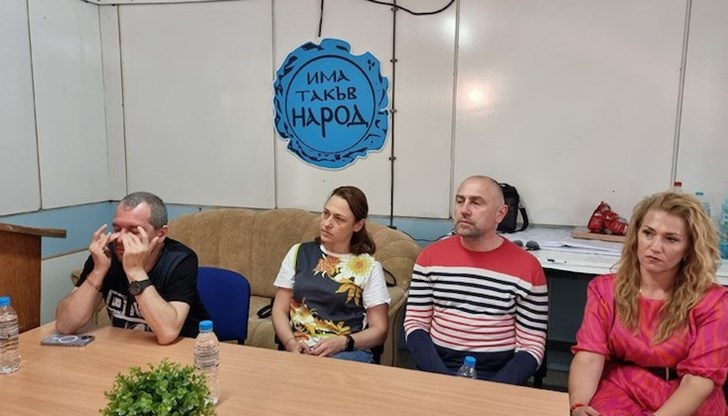 За съжаление омразата и гневът се изляха върху нас и всички са срещу нас