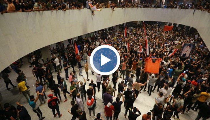 При сблъсъците най-малко 70 протестиращи и полицаи бяха ранени