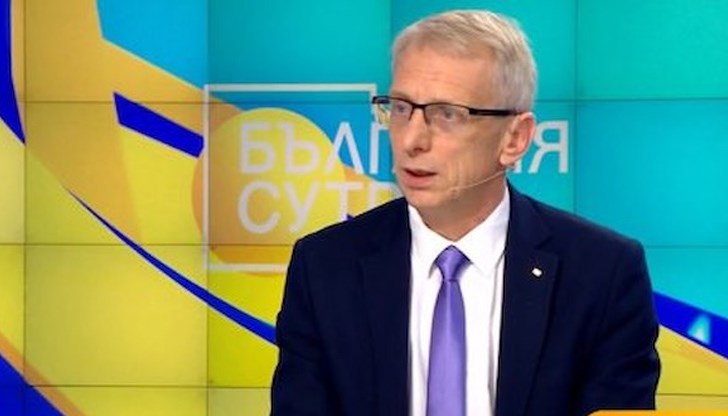 Досега съм участвал в 4 служебни кабинета, стига толкова коментира той Досега съм участвал в 4 служебни кабинета, стига толкова коментира той