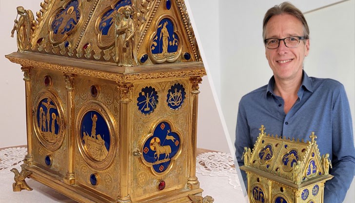 Това е една от най-свещените реликви на католическата църква, пазена от хиляда години в храма на абатство Фекан, в северната част на Франция