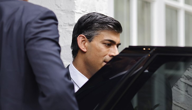 Най-много гласове получи бившия финансов министър Риши Сунак Най-много гласове получи бившия финансов министър Риши Сунак