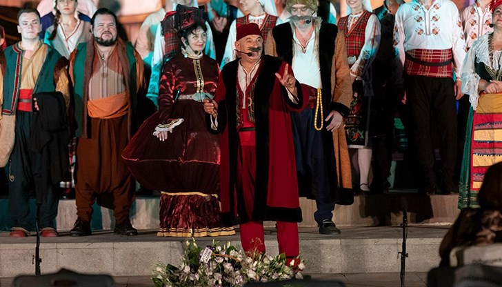 Спектакълът е със специалното участие на любимия български актьор Николай Урумов