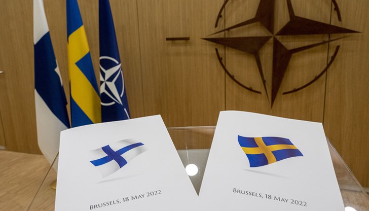 Пактът отчита, че желание за присъединяване са заявили също Босна и Херцеговина, Грузия и Украйна
