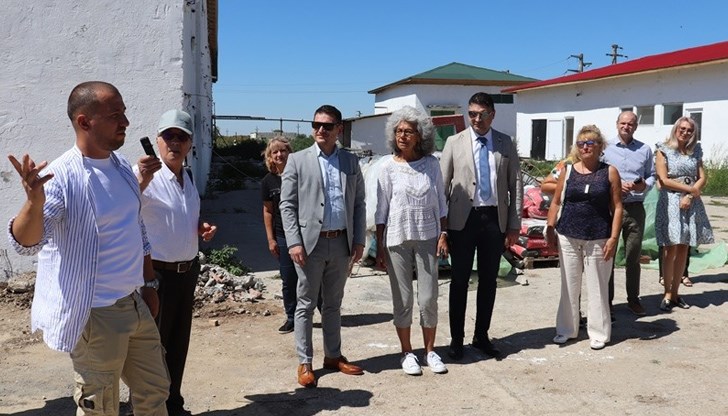 В рамките на срещата бе организирано и посещение на терен в една от базите на "Agroland" - Румъния В рамките на срещата бе организирано и посещение на терен в една от базите на "Agroland" - Румъния