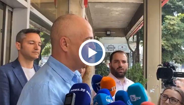 Ще предложим на Националния съвет на БСП два варианта, които да бъдат обсъдени, заяви Георги Свиленски