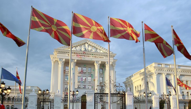 Македонският парламент одобри френското предложение за започване на преговори за членство на РС Македония в ЕС