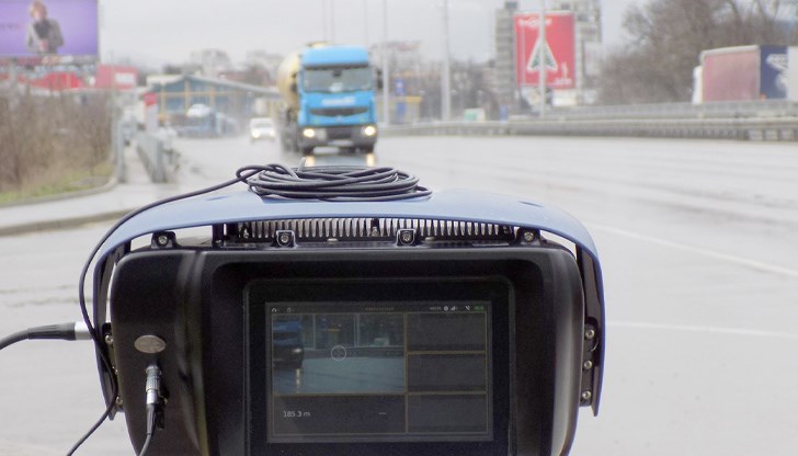 Районният съд в Русе потвърди решението за електронния фиш, издаден на шофьора