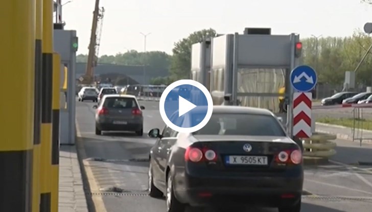 Има ли опашки от автомобили на "Кулата"?