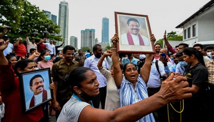 Изпадналият в немилост държавен глава иска да замине за Дубай