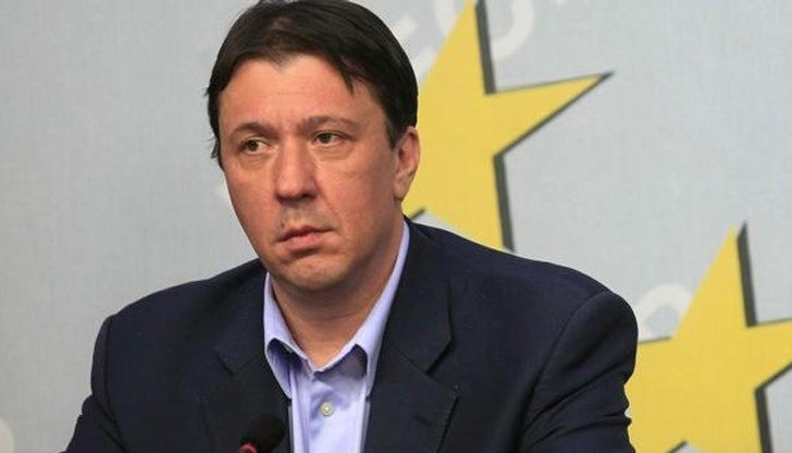 Според него азерският газ е маскиран руски газ