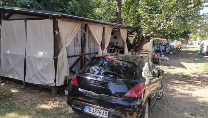 В разгара на лятото заетостта е почти на половина