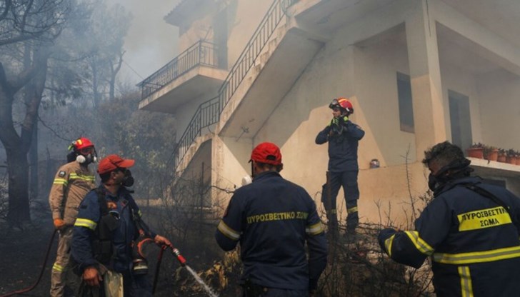 Няколко къщи са унищожени Няколко къщи са унищожени
