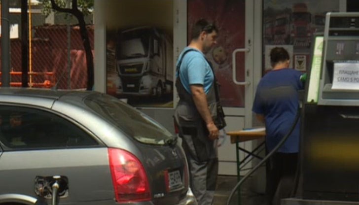 Собственикът ѝ изчислява, че трудно може да задели 120 хиляди лева месечно, за да покрие държавната помощ за своите 10 хиляди клиенти Собственикът ѝ изчислява, че трудно може да задели 120 хиляди лева месечно, за да покрие държавната помощ за своите 10 хиляди клиенти