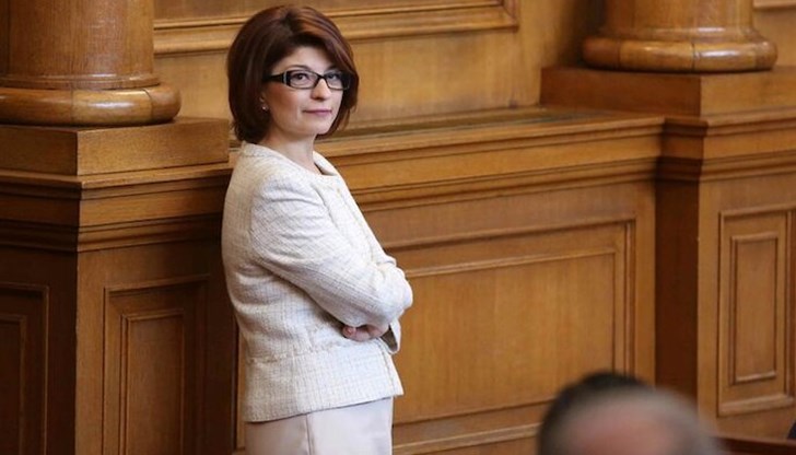 От партията предлагат таванът на цената за горивата да важи за бензин А-95, дизел, природен газ и метан