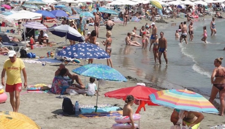 И във Варна, и в Бургас отчитат повишаване на случаите на коронавируса