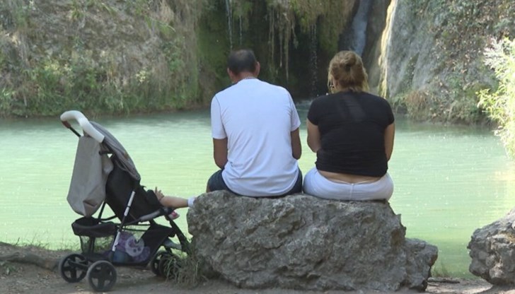 Най-уязвими в жегата са възрастните, малките деца, и хората с хронични и имунни заболявания