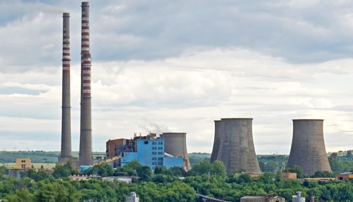 Ще събарят две охладителни кули на „Топлофикация Русе“ Ще събарят две охладителни кули на „Топлофикация Русе“