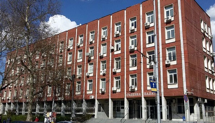 Пет човека са го дупчили, разказва братът на жертвата Пет човека са го дупчили, разказва братът на жертвата