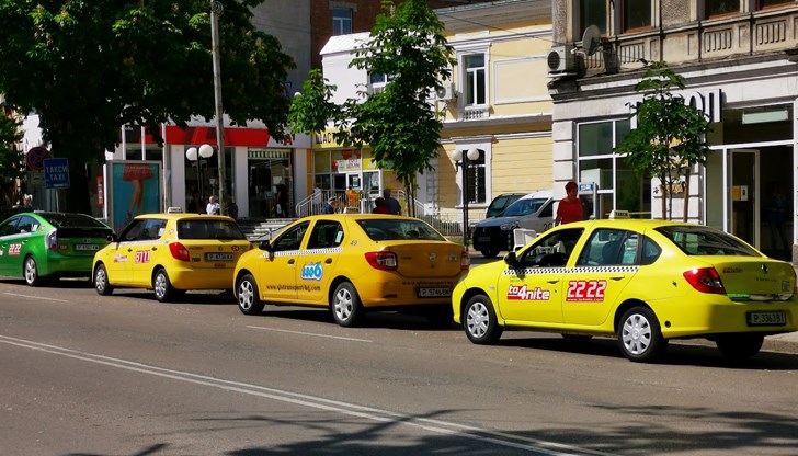 Въпреки, че е квартал на Русе, никоя таксиметрова компания не приема заявки за Долапите
