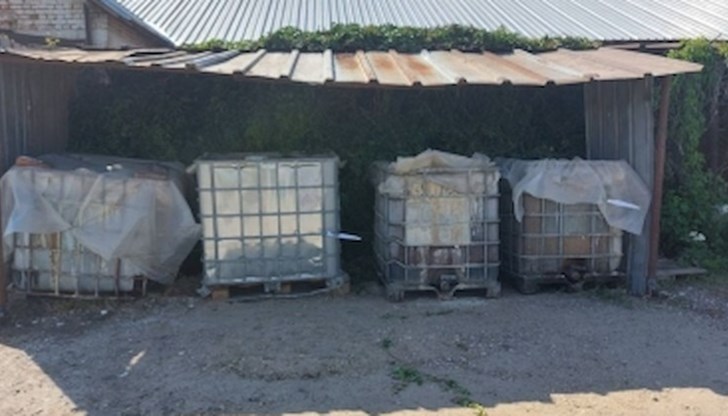 Резултатите от взетите почвени проби не показват съдържание на пестициди, каквито бяха първоначалните опасения Резултатите от взетите почвени проби не показват съдържание на пестициди, каквито бяха първоначалните опасения