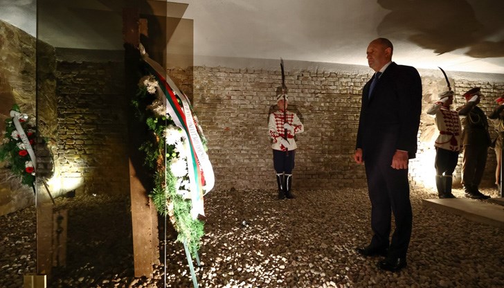 Стиховете му не остаряват, а думите му се гравират в паметта