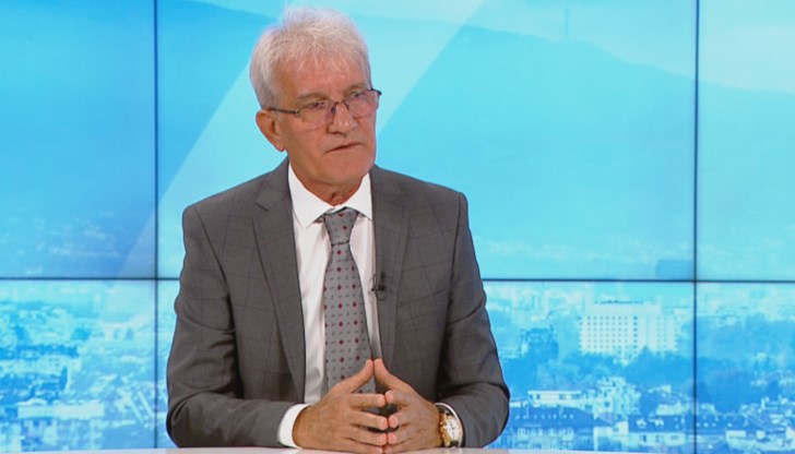 Ако спрем Брикел, това ще бъде следващо престъпление", каза Аталай. Ако спрем Брикел, това ще бъде следващо престъпление", каза Аталай.