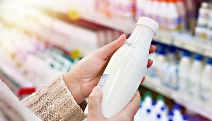 Оказало се, че в 40% от млякото от бутилки и 58% от опаковки са открити фталати