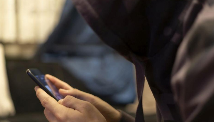 Двама обвиняеми за телефонни измами остават в арестаОкръжен съд &ndash;