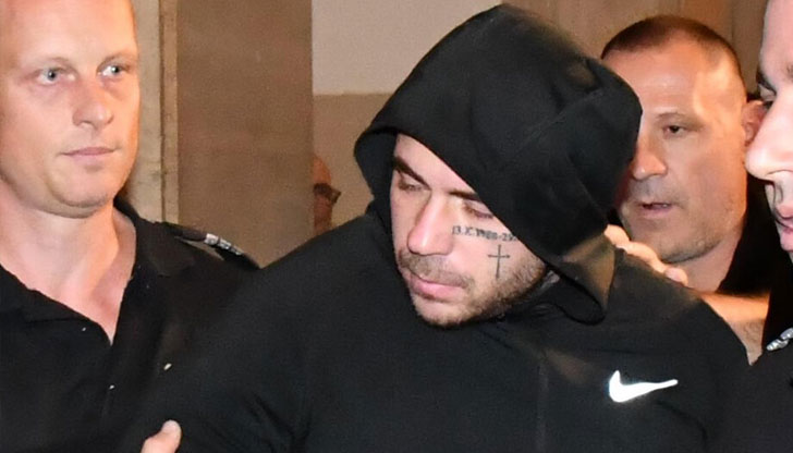 Проверка на прокуратурата е установила, че срещу него има две