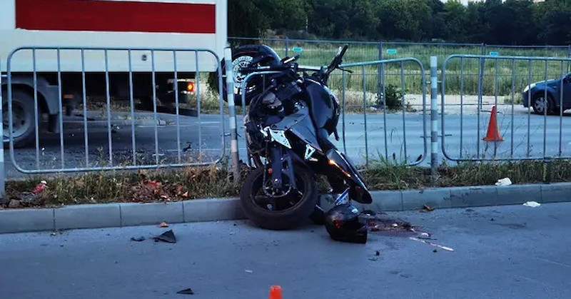 Инцидентът е станал около 20:30 ч., мъжът е откаран в